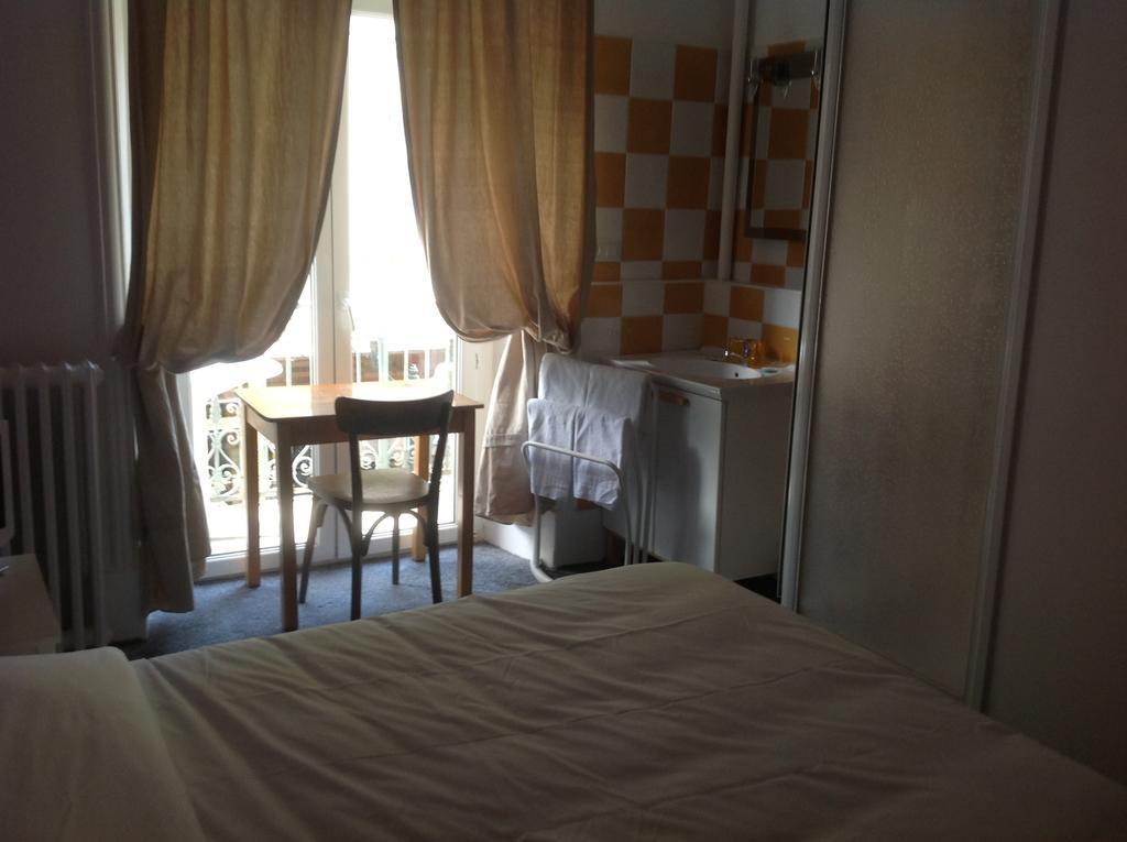 Les Celestins Hotel Vals-les-Bains Buitenkant foto